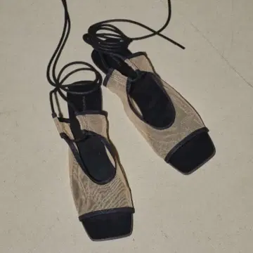 투데이풀 레이스업 샌들 37 사이즈