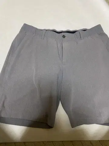 언더아머 골프 하프 팬츠 40인치 그레이