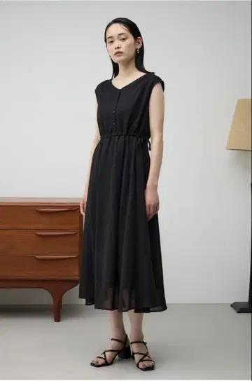 AZUL 허리 절개 슬리브 개더 슬리브리스 원피스