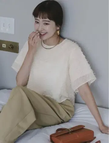 titivate 백 골드 버튼 자카드 탑 아이보리