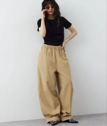 HANNE 코튼 롤 커브 팬츠