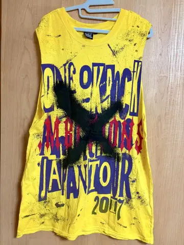 ONE OK ROCK 2017 Ambitions 탱크탑 M 사이즈