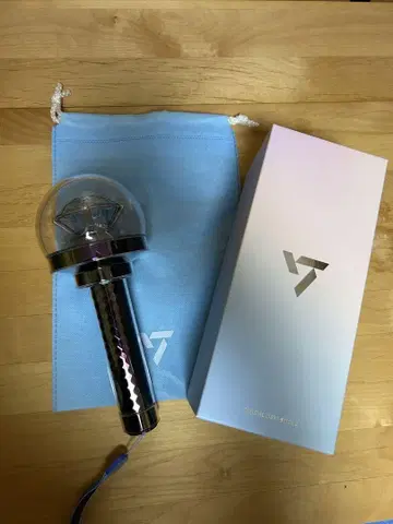 SEVENTEEN 응원봉 오리지널 파우치 포함