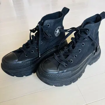 컨버스 올스타 블랙 하이컷 스니커즈 통굽 트렉 웨이브