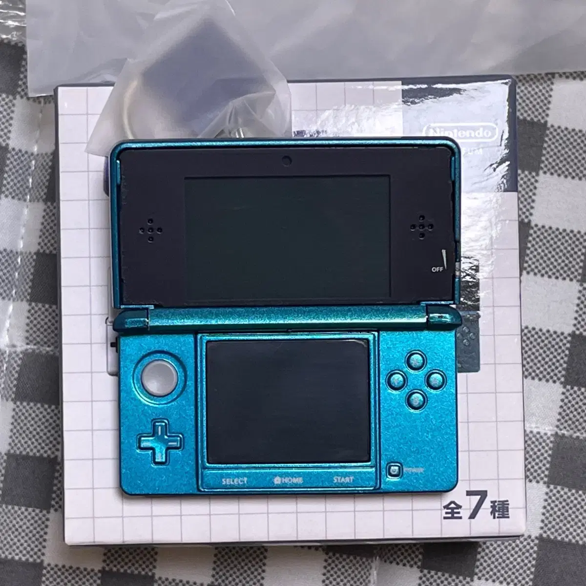 誰も教えてくれないお金の話　3ds psp Nintendo 3DS Persona Limited Edition Pre-order Benefit OST