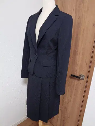 슬림 지르 톨 사이즈 스커트 수트 차콜 그레이 MTT