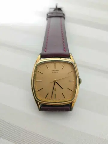 작동 상품 SEIKO 샤리오 5931-5270 스퀘어형 90년대 빈티지