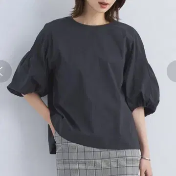 그린 라벨 소매 턱 볼륨 슬리브 블라우스