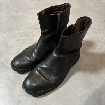 아페쎄 사이드 지퍼 부츠