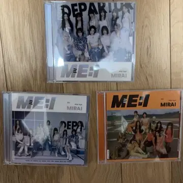 ME:I CD 및 잡지 묶음 판매