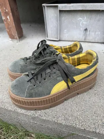 FENTY PUMA by Rihanna 스니커즈