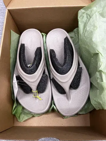 OOFOS 우포스 OOmega 24cm 새상품