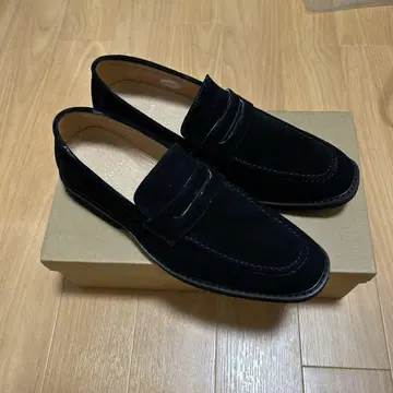 스웨이드 로퍼 블랙
