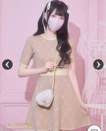 michellMacaron 이모짱 모노그램 니트 원피스 핑크