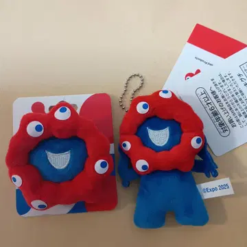 Expo 2025 곰 마스코트 키체인 및 봉제 배지