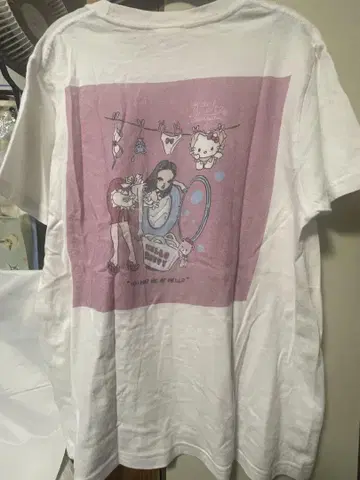 헬로키티 Foxy illustrations 티셔츠 M 2018년