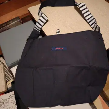 NIMES 캔버스 숄더백