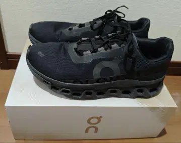 온 클라우드 몬스터 26.5cm
