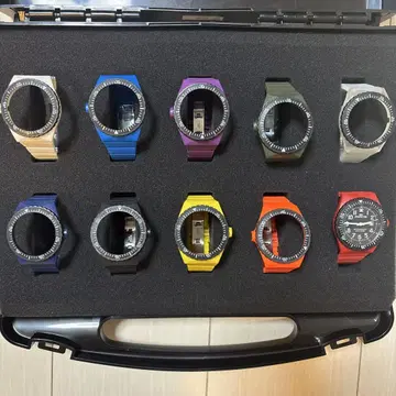 FORTIS COLORS 704.10.185.1 베젤 10종 포함
