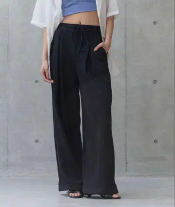 PAGEBOY 턱 스웨트 팬츠 블랙 택 포함 맨투맨