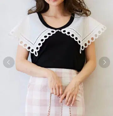 레이스 프릴 빅 칼라 티셔츠 슬리브리스 블랙