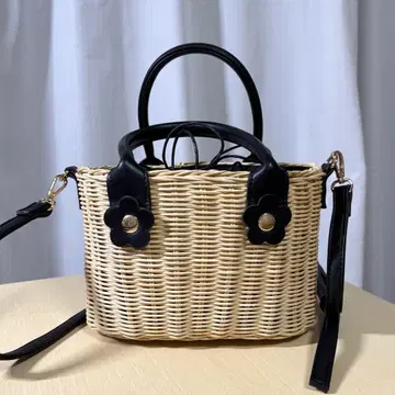 MARY QUANT 마리콴트 바스켓 백