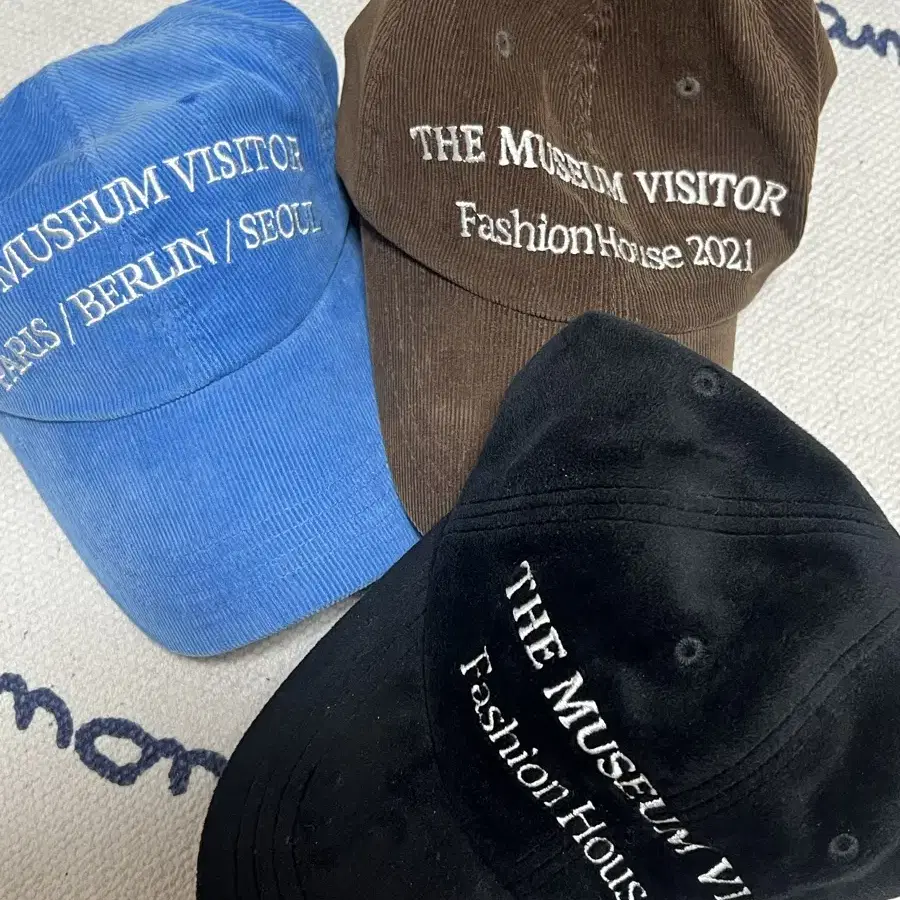 【THE MUSEUM VISITOR】KUNST BERLIN BALLCAP GREEN THE MUSEUM VISITOR