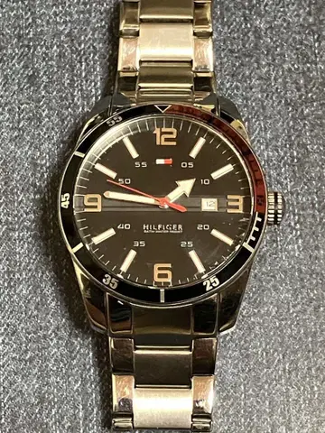 운용 상품 TOMMY HIL FIGER 타미힐피거 손목시계 데이트