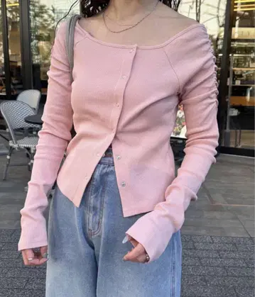 카스타네 오프숄더 골지 티셔츠