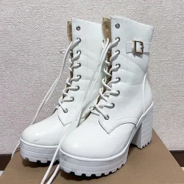 통굽 부츠 레이스업 화이트 코스프레
