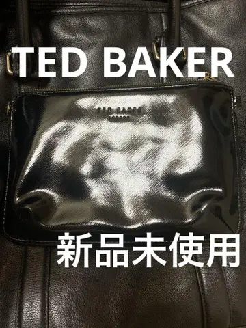 TED BAKER 블랙 에나멜 백. 파우치. 미사용품.