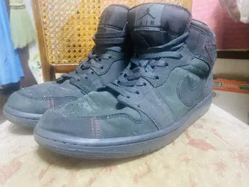 Air Jordan 블랙 미드 SE 크라프트 하이컷 스니커즈