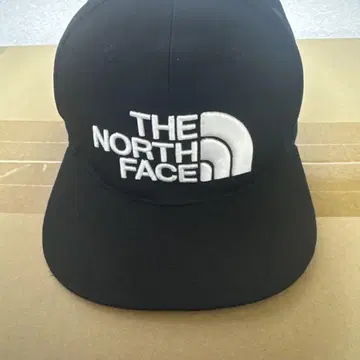THE NORTH FACE 블랙 캡 1966