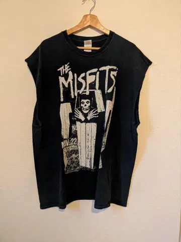 THE MISFITS 슬리브리스 티셔츠 GILDAN 바디 밴 티셔츠