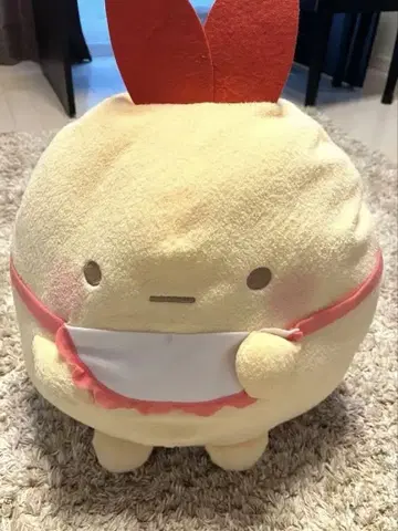 스미코구라시 봉제 인형 에비후라이의 꼬리