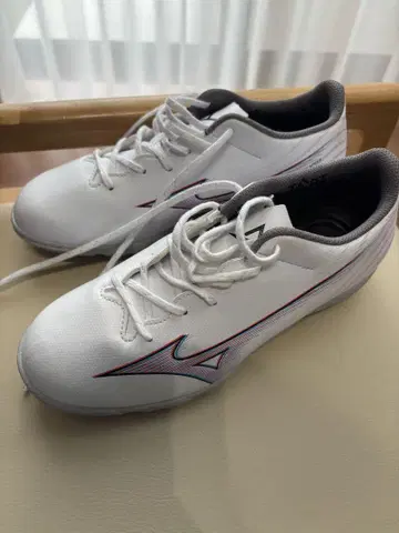 MIZUNO ALPHA 축구화 23.0cm 화이트