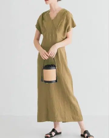 어반 리서치 롱 원피스
