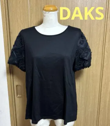 DAKS 닥스 소매 자수 디자인 프린지 티셔츠 블랙 42