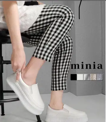 minia 트랙 밑창 슬립온 4cm 통굽 화이트 슬립온 통굽
