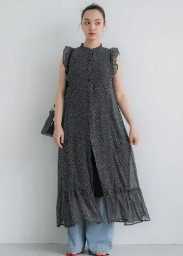 코카 이번 시즌 쉬폰 슬리브리스 원피스 L 새상품급