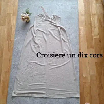새상품급 앤디 콜 맥시 길이 슬리브리스 원피스 베이지 프리 사이즈