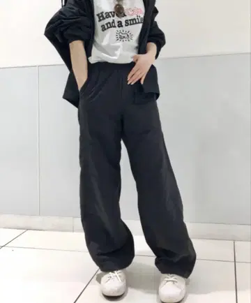 유니클로 기어 팬츠 블랙 S