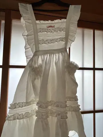 모모코 하우스 프릴 에이프런 미니 길이