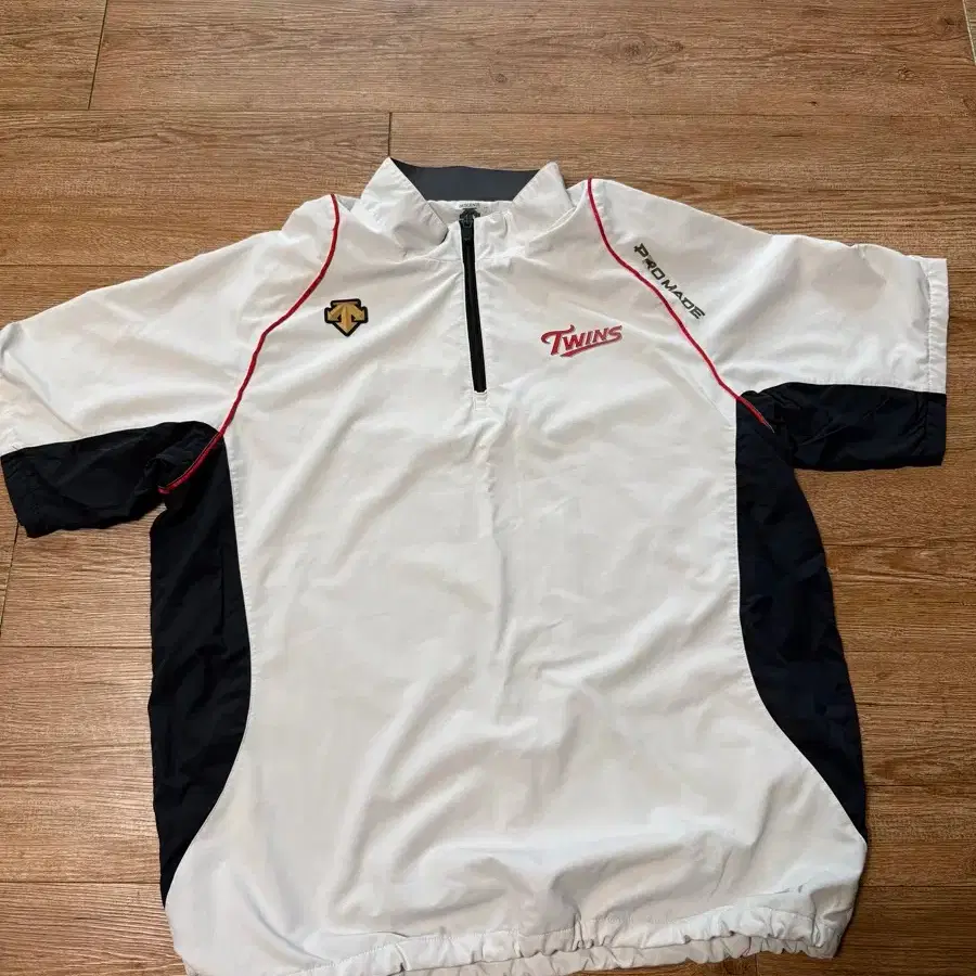 LG Twins Windbreaker on Bunjang Global