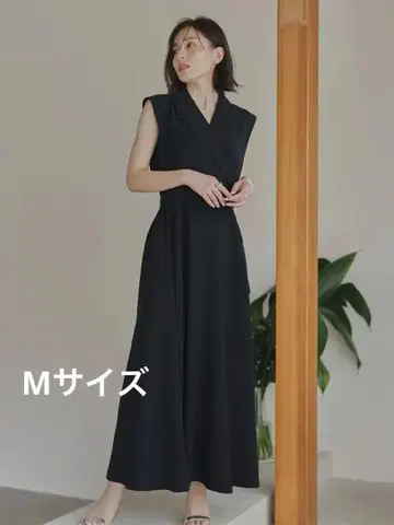 애뉴언스 더블 새틴 테일러드 플레어 원피스