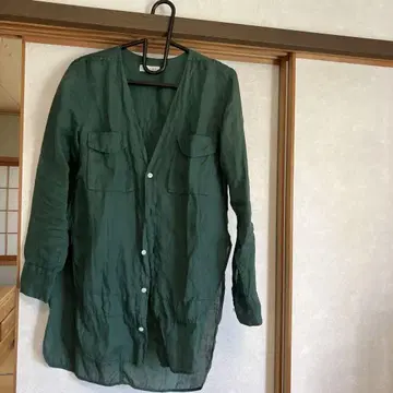 투모로우랜드 맥피 다크 그린 긴팔 셔츠 시스루
