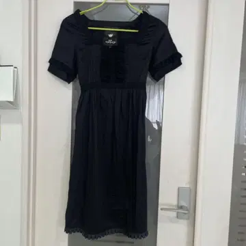 탑샵 부드러운 소재의 매우 뷰티풀한 원피스
