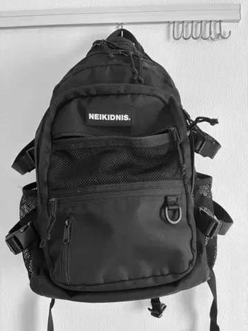 NEIKIDNIS 백팩 블랙