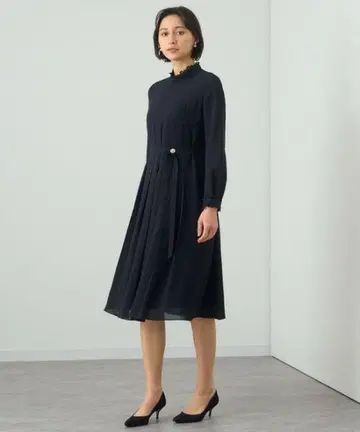 ANAYI 시어 도비 레이스 플리츠 원피스