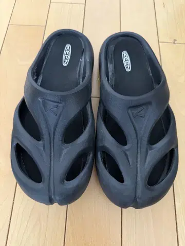 KEEN 킨 SHANTI 27cm 블랙 예쁜